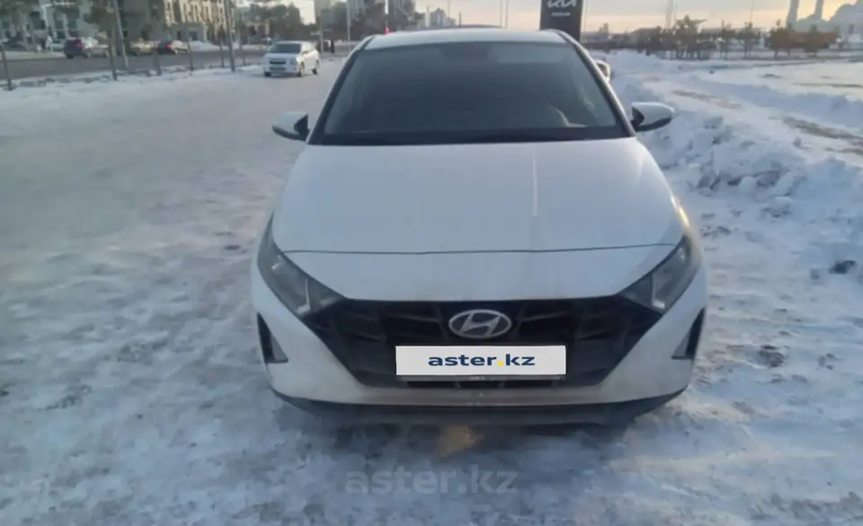 Hyundai i20 2023 года за 8 000 000 тг. в Астана фото 2