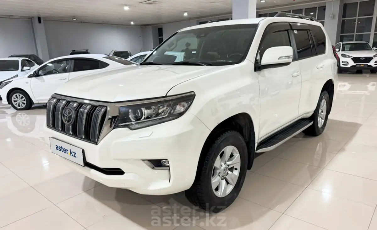 2020 Toyota Land Cruiser Prado