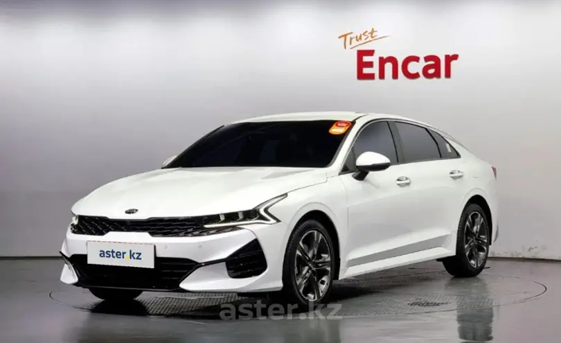 Kia K5 2021 года за 11 500 000 тг. в Астана