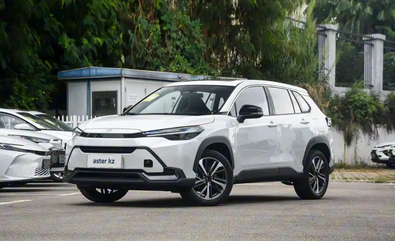 Toyota Corolla Cross 2024 года за 10 500 000 тг. в Алматы фото 2