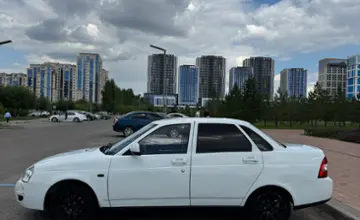 LADA (ВАЗ) Priora 2013 года за 2 500 000 тг. в Астана фото 3