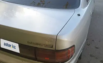 Toyota Camry 1992 года за 1 500 000 тг. в Карагандинская область фото 2