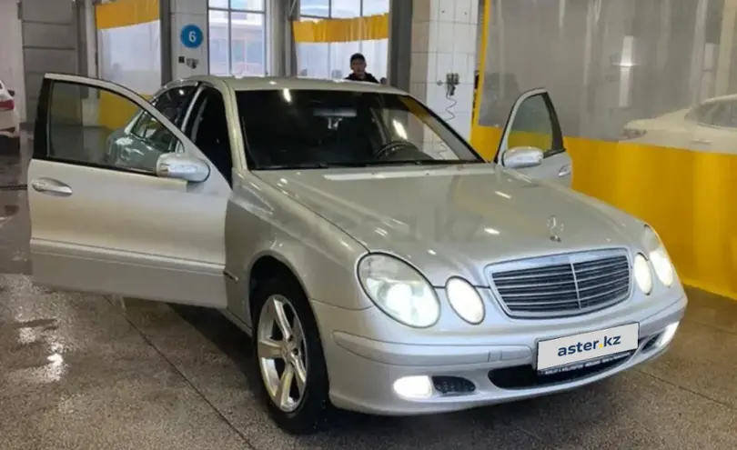 Mercedes-Benz E-Класс 2003 года за 4 500 000 тг. в Астана фото 2
