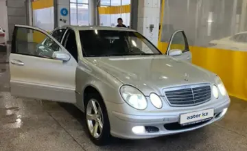 Mercedes-Benz E-Класс 2003 года за 4 000 000 тг. в Астана фото 2
