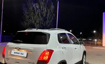 Chevrolet Tracker 2013 года за 7 000 000 тг. в Уральск фото 3