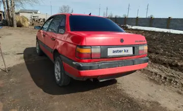 Volkswagen Passat 1991 года за 1 000 000 тг. в Астана фото 2