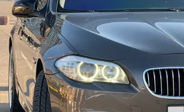 BMW 5 серии 2012 года за 10 990 000 тг. в Алматы фото 2
