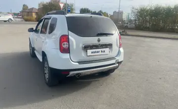 Renault Duster 2014 года за 4 500 000 тг. в Актюбинская область фото 4