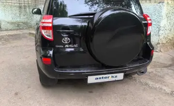Toyota RAV4 2010 года за 7 000 000 тг. в Актобе фото 3