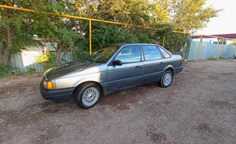 Volkswagen Passat 1988 года за 950 000 тг. в Астана