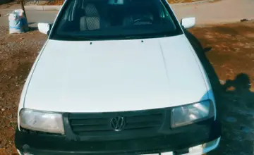 Volkswagen Vento 1993 года за 1 200 000 тг. в Тараз фото 2