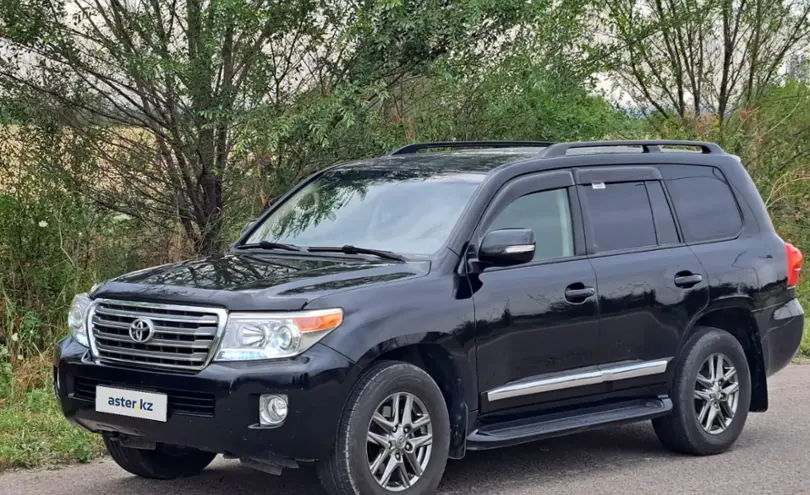 Toyota Land Cruiser 2014 года за 20 300 000 тг. в Алматы