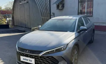 BYD Qin 2025 года за 10 700 000 тг. в Алматы фото 1