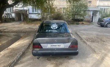 Mercedes-Benz E-Класс 1992 года за 1 000 000 тг. в Талдыкорган фото 3