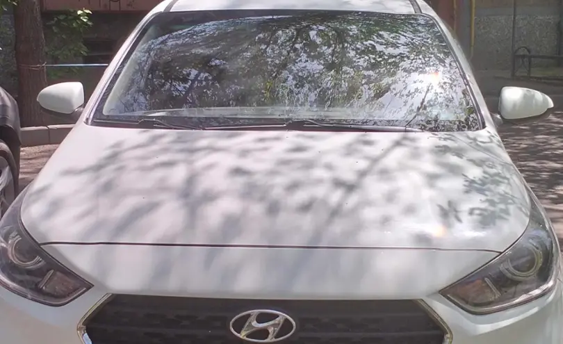 Hyundai Accent 2018 года за 7 800 000 тг. в Алматы