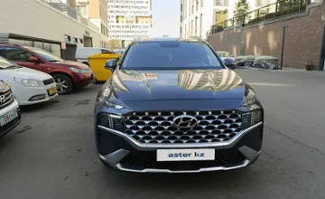 Hyundai Santa Fe 2021 года за 17 900 000 тг. в Астана фото 2