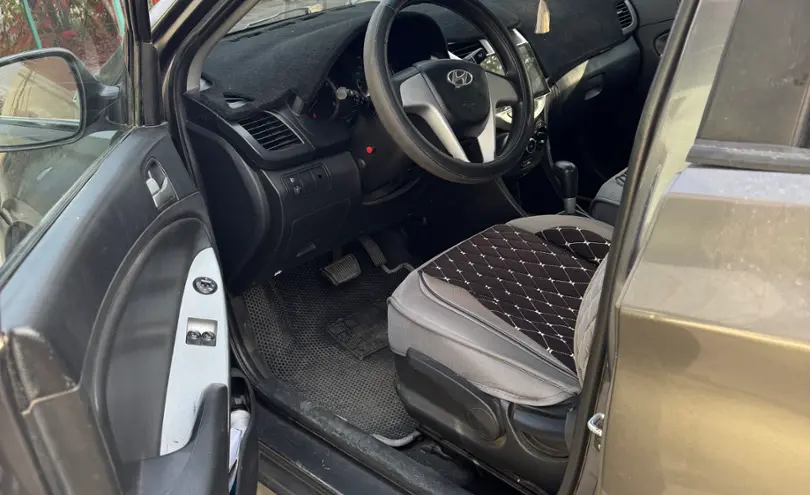 Hyundai Accent 2013 года за 4 000 000 тг. в Алматы фото 3