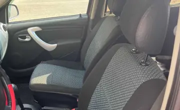 Renault Sandero 2014 года за 3 400 000 тг. в Актюбинская область фото 5