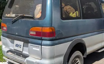 Mitsubishi Delica 1996 года за 3 500 000 тг. в Усть-Каменогорск фото 3