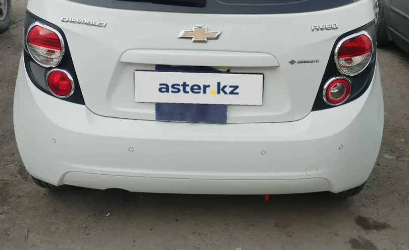 Chevrolet Aveo 2014 года за 3 850 000 тг. в Кокшетау