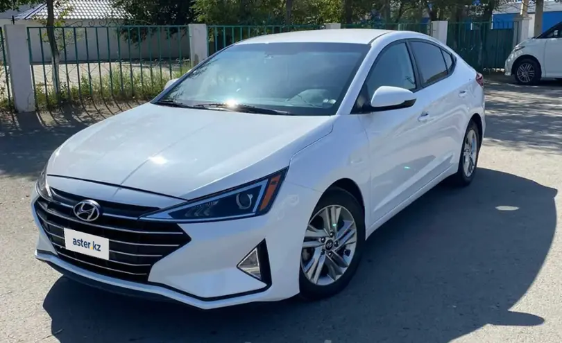 Hyundai Elantra 2019 года за 5 600 000 тг. в Атырауская область