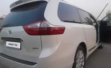 Toyota Sienna 2017 года за 15 000 000 тг. в Жамбылская область фото 3