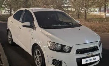 Chevrolet Aveo 2014 года за 2 400 000 тг. в Астана фото 2