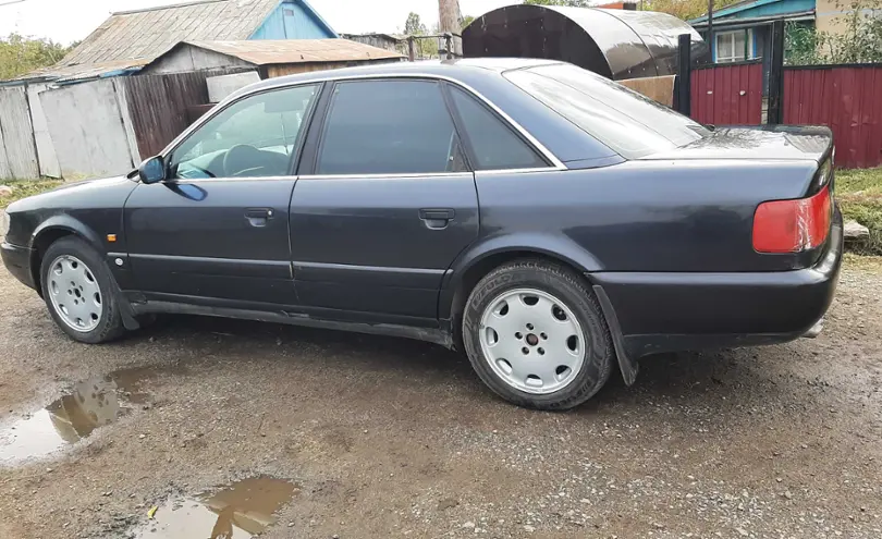 Audi A6 1994 года за 2 400 000 тг. в Астана