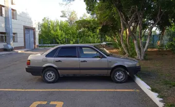 Volkswagen Passat 1991 года за 1 500 000 тг. в Караганда фото 1