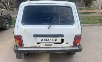 LADA (ВАЗ) 2121 (4x4) 2001 года за 1 100 000 тг. в Астана фото 3