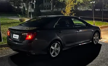 Toyota Camry 2014 года за 5 400 000 тг. в Шымкент фото 2