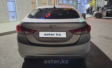 Hyundai Elantra 2013 года за 5 500 000 тг. в Актау