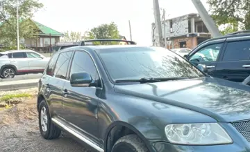 Volkswagen Touareg 2003 года за 2 800 000 тг. в Алматы фото 4
