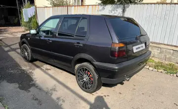 Volkswagen Golf 1993 года за 1 250 000 тг. в Алматы