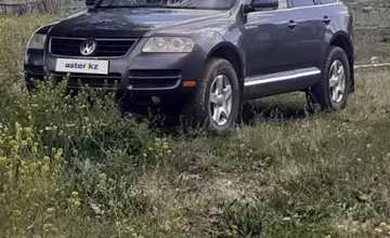 Volkswagen Touareg 2004 года за 4 000 000 тг. в Восточно-Казахстанская область фото 2