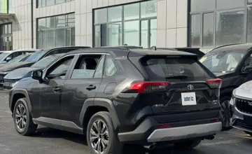 Toyota RAV4 2024 года за 19 000 000 тг. в Актобе