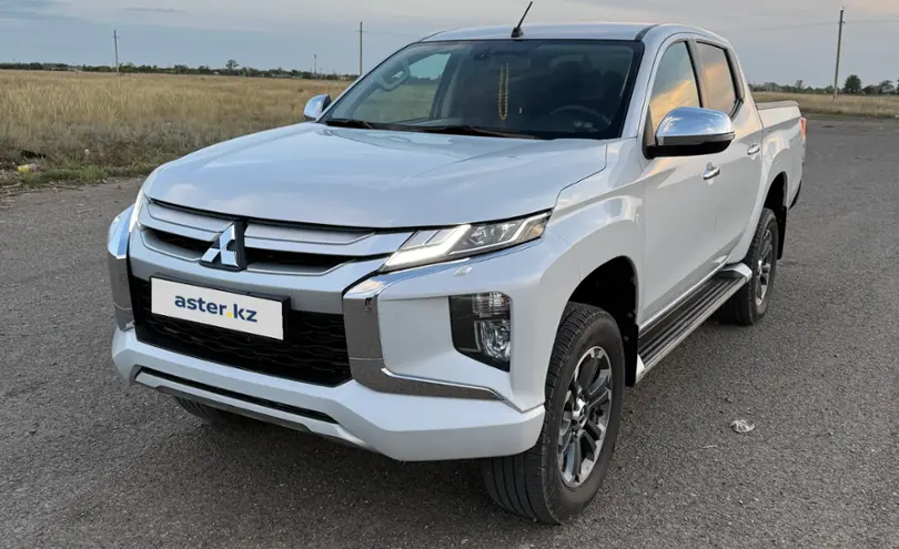 Mitsubishi L200 2020 года за 17 000 000 тг. в Костанай