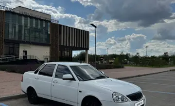 LADA (ВАЗ) Priora 2013 года за 2 500 000 тг. в Астана фото 2