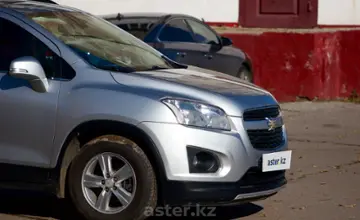 Chevrolet Tracker 2014 года за 5 900 000 тг. в Павлодарская область фото 4
