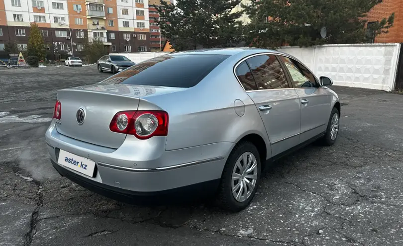 Volkswagen Passat 2010 года за 4 000 000 тг. в Павлодарская область фото 4