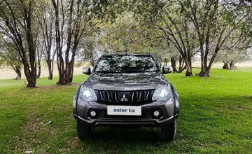 Mitsubishi L200 2015 года за 10 000 000 тг. в Алматинская область фото 2