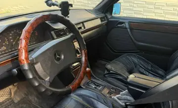 Mercedes-Benz E-Класс 1992 года за 850 000 тг. в Алматы фото 4