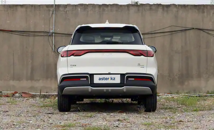 BYD Yuan Up 2025 года за 7 300 000 тг. в Алматы фото 3