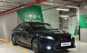 Toyota Camry 2023 года за 16 800 000 тг. в Астана фото 3