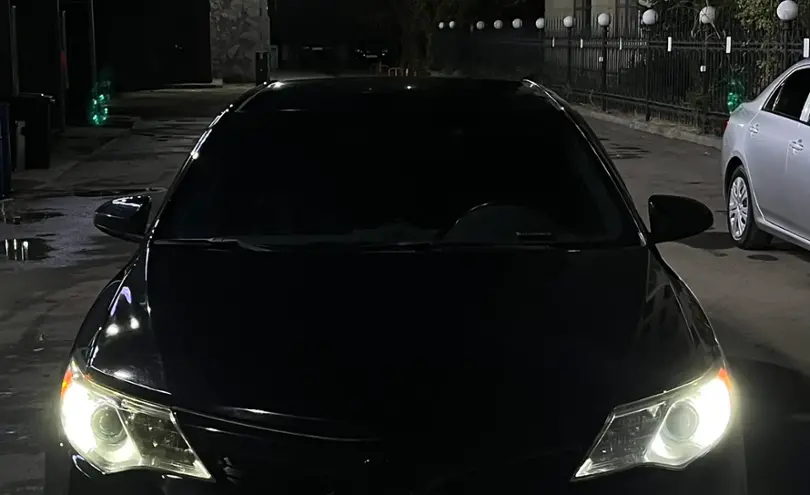 Toyota Camry 2013 года за 10 500 000 тг. в Алматы