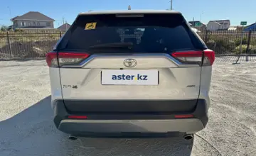 Toyota RAV4 2020 года за 16 500 000 тг. в Атырауская область фото 3