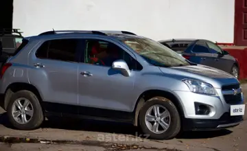 Chevrolet Tracker 2014 года за 5 900 000 тг. в Павлодарская область фото 3