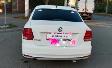 Volkswagen Polo 2015 года за 4 000 000 тг. в Астана фото 3