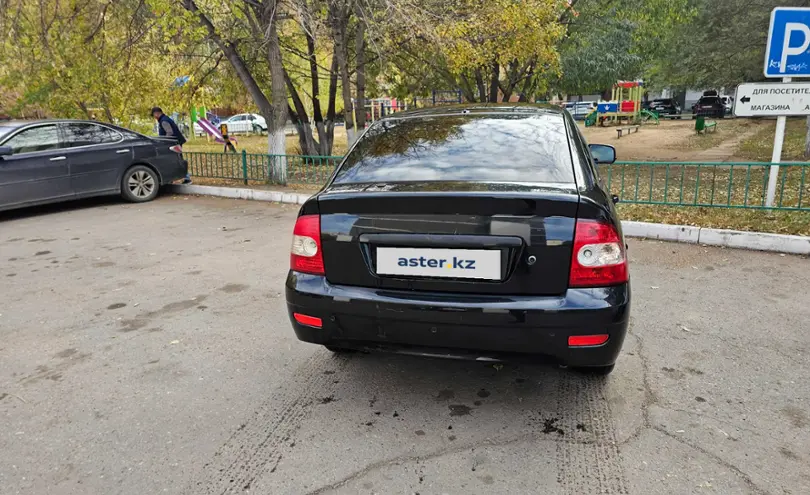 LADA (ВАЗ) Priora 2011 года за 1 800 000 тг. в Астана фото 4