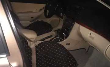 Toyota Avensis 2004 года за 4 000 000 тг. в Семей фото 4